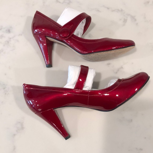 Red patent leather heels - Picture 3 of 5